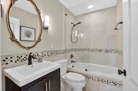 770 E Camino Real Boca Raton FL 33432