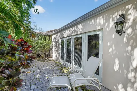 770 E Camino Real Boca Raton FL 33432