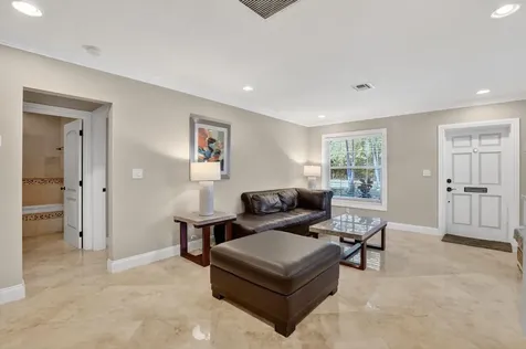 770 E Camino Real Boca Raton FL 33432