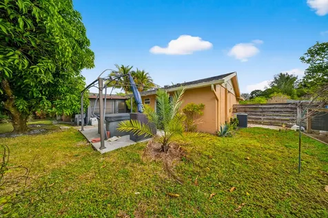 849 Camellia Drive Royal Palm Beach FL 33411