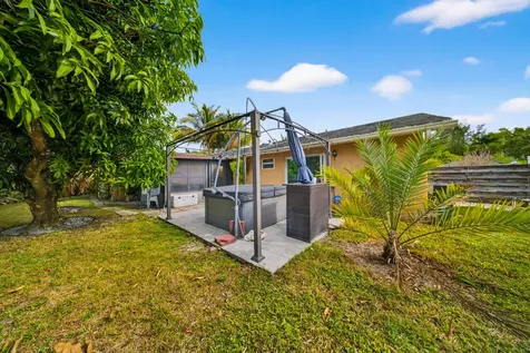 849 Camellia Drive Royal Palm Beach FL 33411