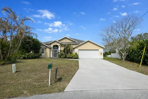 301 Sw Buzby Court Port Saint Lucie FL 34953