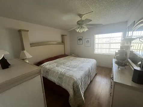 2 Flanders A Delray Beach FL 33484