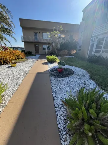 2 Flanders A Delray Beach FL 33484