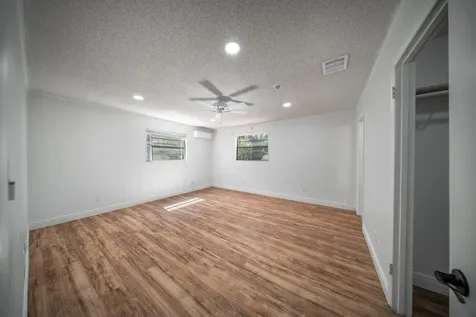 2927 Admiral Street Fort Pierce FL 34982