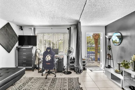 1423 Meadows Circle Boynton Beach FL 33436