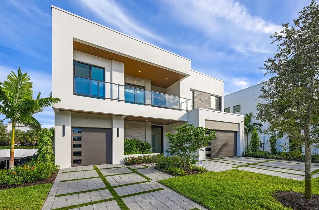 16702 Mosaic Place Delray Beach FL 33446
