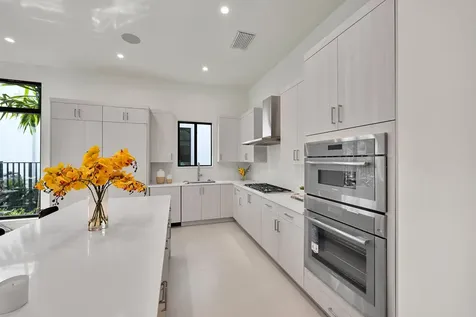 16702 Mosaic Place Delray Beach FL 33446