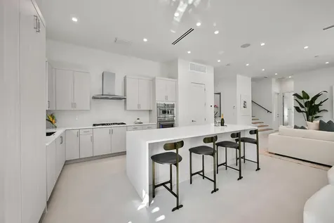 16702 Mosaic Place Delray Beach FL 33446