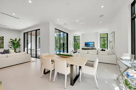16702 Mosaic Place Delray Beach FL 33446