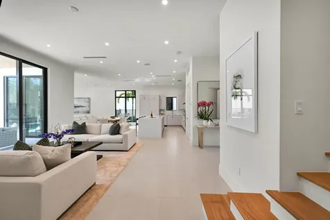 16702 Mosaic Place Delray Beach FL 33446