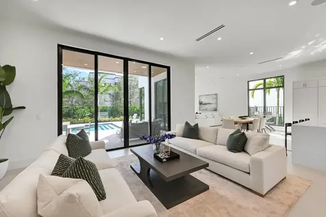 16702 Mosaic Place Delray Beach FL 33446