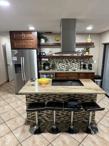 6636 Nw 178th Terrace Hialeah FL 33015