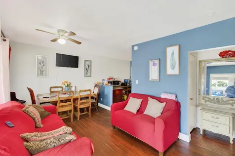 512 N 9th Avenue Lake Worth Beach FL 33460