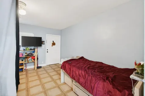 512 N 9th Avenue Lake Worth Beach FL 33460