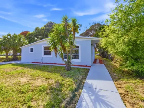 607 N 19th Street Fort Pierce FL 34950
