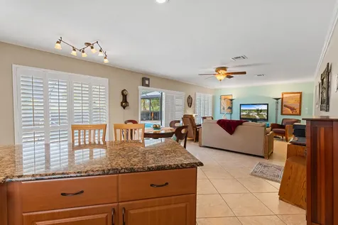 2802 Se Pine Valley Street Port Saint Lucie FL 34952