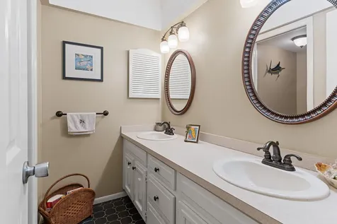 2802 Se Pine Valley Street Port Saint Lucie FL 34952