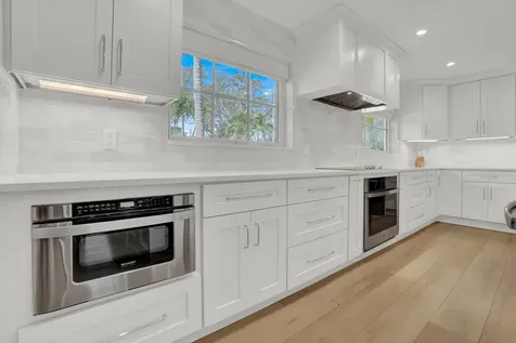 19256 Country Club Drive Jupiter FL 33469
