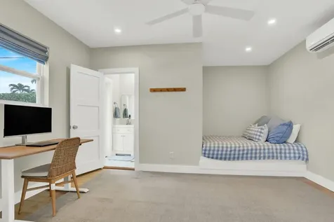 19256 Country Club Drive Jupiter FL 33469