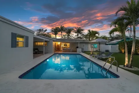 19256 Country Club Drive Jupiter FL 33469