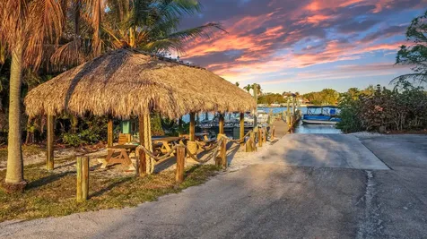 19256 Country Club Drive Jupiter FL 33469