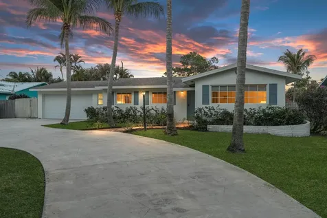 19256 Country Club Drive Jupiter FL 33469