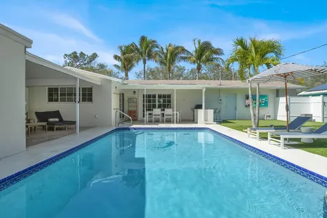 19256 Country Club Drive Jupiter FL 33469