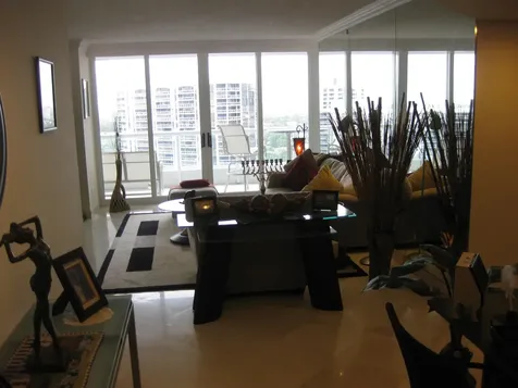 21055 Yacht Club Drive Aventura FL 33180