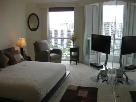 21055 Yacht Club Drive Aventura FL 33180
