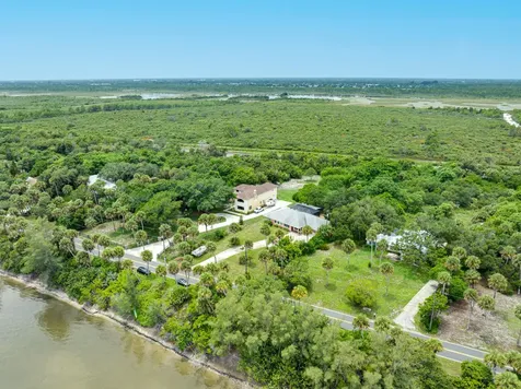 8945 S Indian River Drive Fort Pierce FL 34982