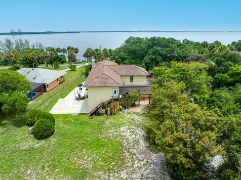 8945 S Indian River Drive Fort Pierce FL 34982