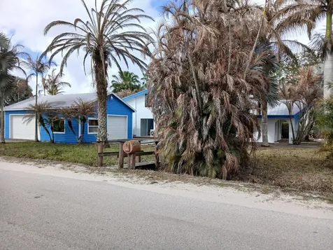4500 Sw Boatramp Avenue Palm City FL 34990