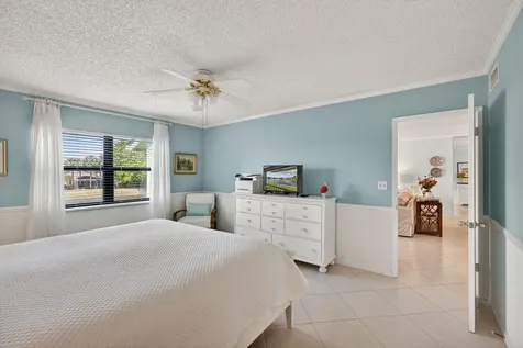 12871 Briarlake Drive Palm Beach Gardens FL 33418