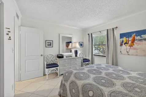 12871 Briarlake Drive Palm Beach Gardens FL 33418