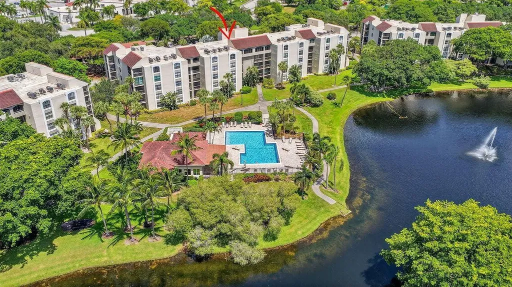 1915 Lavers Circle Delray Beach FL 33444