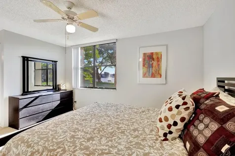 1915 Lavers Circle Delray Beach FL 33444