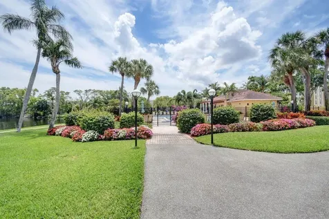 1915 Lavers Circle Delray Beach FL 33444