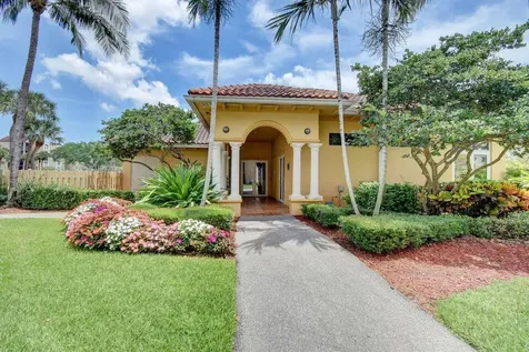 1915 Lavers Circle Delray Beach FL 33444