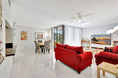 1915 Lavers Circle Delray Beach FL 33444