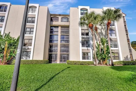 1915 Lavers Circle Delray Beach FL 33444