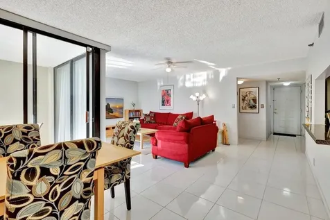 1915 Lavers Circle Delray Beach FL 33444