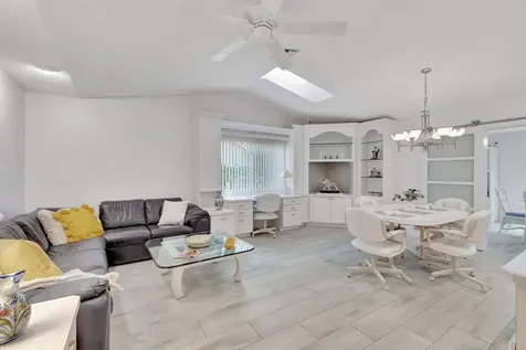 3140 Nw 15th Street Delray Beach FL 33445