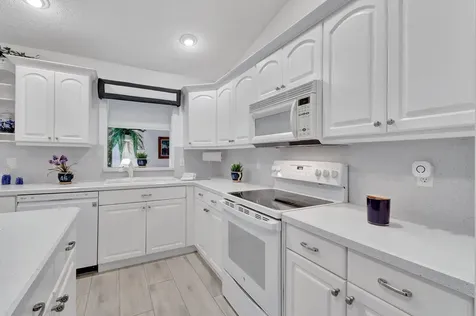 3140 Nw 15th Street Delray Beach FL 33445