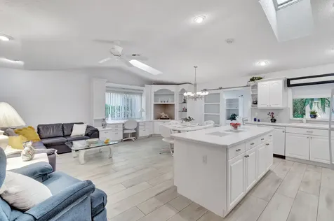 3140 Nw 15th Street Delray Beach FL 33445