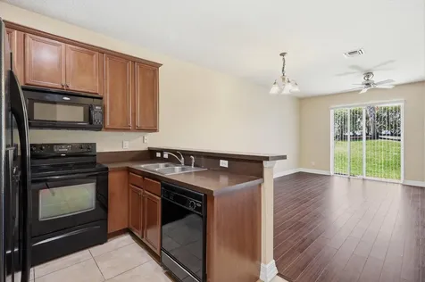 1189 Normandie Way Vero Beach FL 32960