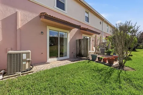 1189 Normandie Way Vero Beach FL 32960