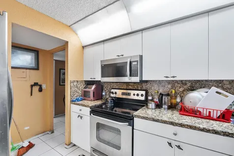 7001 Environ Boulevard Lauderhill FL 33319