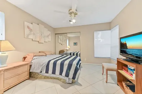 7192 Summer Tree Drive Boynton Beach FL 33437