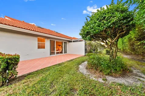 7192 Summer Tree Drive Boynton Beach FL 33437
